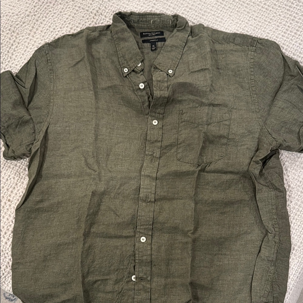 COPY - Men's Olive Green Banana Republic Button-Up Shirt